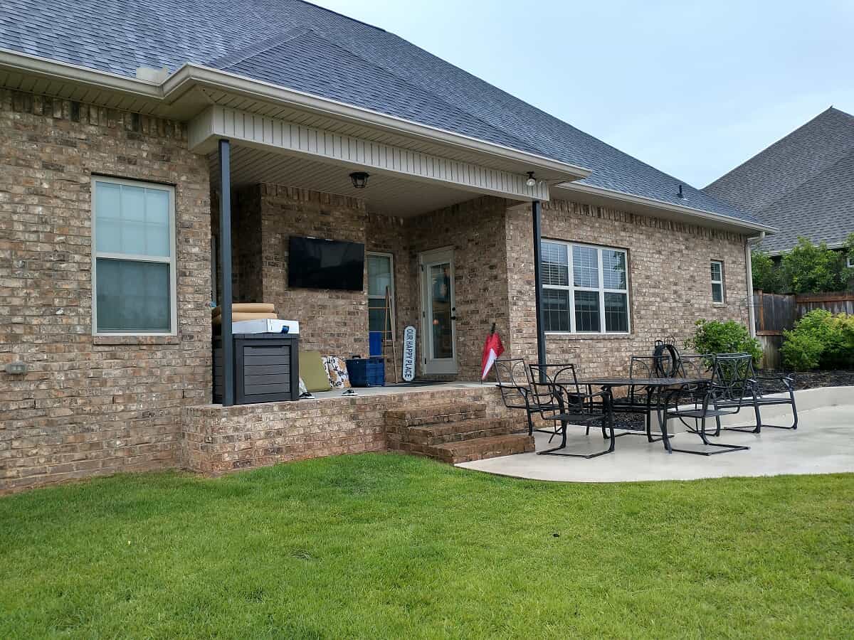 Before Deck on Brick House